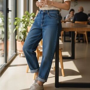 NWT Good American Distressed Blue Jeans 90’s straight leg jeans GNT999 size 2/26